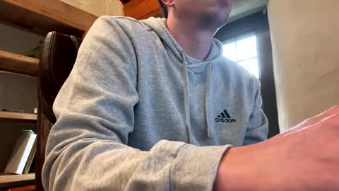 mikeydubs10 online show from April 28, 12:31 pm