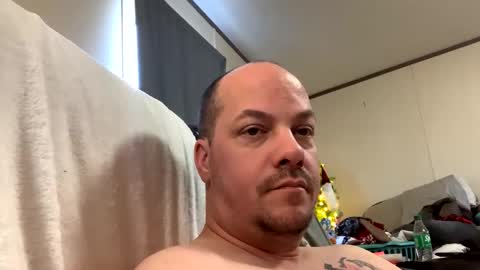 Snapshot of mikeylikesit2222 chatting on December 7, 8:55 pm mikeylikesit2222 online show from December 7, 8:55 pm