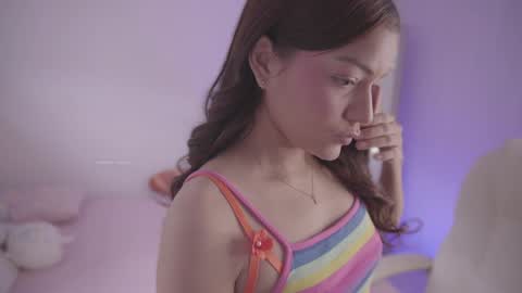 mila_1 online show from October 11, 4:54 pm
