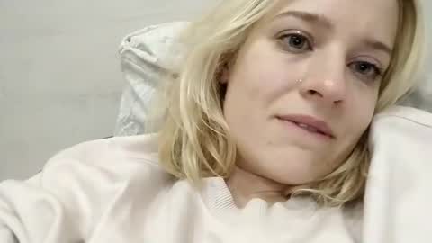 Mila 420 online show from November 11, 3:31 am