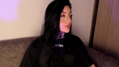     online show from February 3, 12:29 am