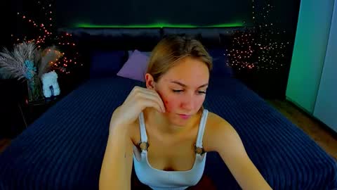 Milla online show from October 20, 6:51 am