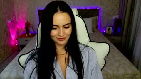Mila online show from July 3, 8:13 pm