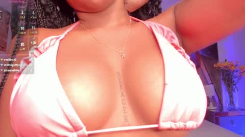 Snapshot of milan_ebony chatting on March 6, 2:18 pm Milan online show from March 6, 2:18 pm