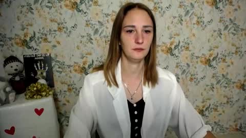 Snapshot of milana_cutie_ chatting on September 12, 5:53 am Milana online show from September 12, 5:53 am