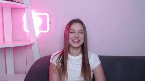 milanaangelas online show from February 13, 6:06 am