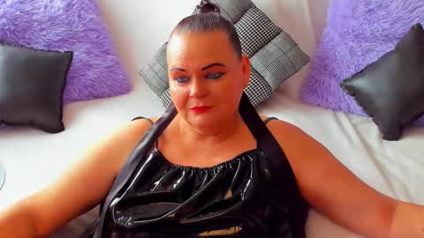 Snapshot of milanabiegert chatting on September 27, 8:23 am Lana online show from September 27, 8:23 am