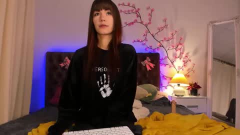 Milana online show from February 6, 7:12 am