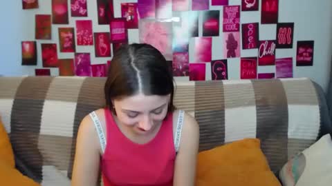 milanaroz online show from February 20, 9:33 am