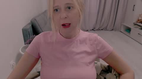 Milena online show from October 21, 6:51 am