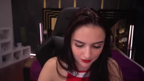 Snapshot of milashalovely chatting on February 20, 2:46 pm Milasha online show from February 20, 2:46 pm