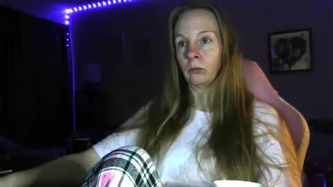 Mila online show from March 29, 11:23 am