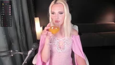 Milena online show from April 2, 9:11 pm