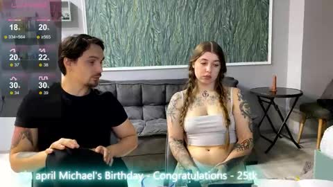 Miley and Michael online show from April 19, 6:10 pm