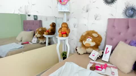 Antonella online show from February 27, 4:10 pm