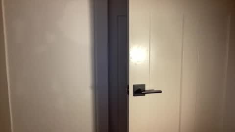 HungCollege online show from September 13, 3:31 am