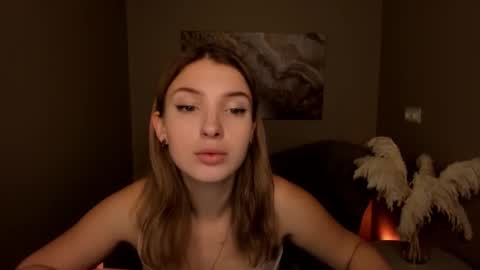 Snapshot of milinafox chatting on October 1, 4:55 am milinafox online show from October 1, 4:55 am