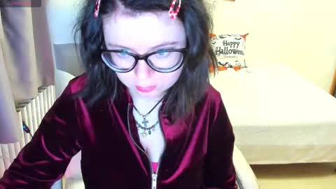 MilisaSweet online show from November 7, 8:33 pm