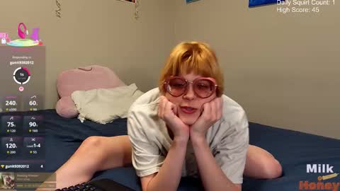 MilkandHoney online show from February 28, 3:54 am