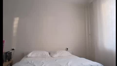 milky__way_ online show from February 21, 1:58 pm