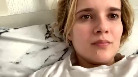 milkybaby269137 online show from February 9, 11:14 am