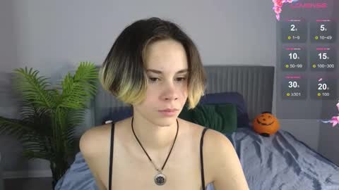 Hello  Im Mila online show from November 4, 1:18 am