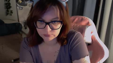 Milla online show from December 19, 9:10 pm