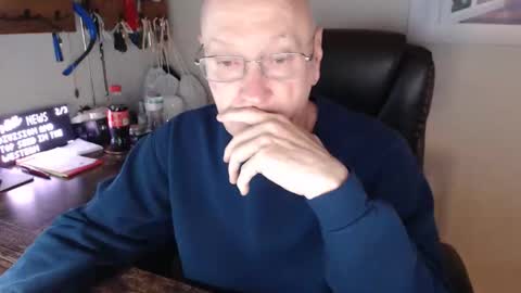 millenium0129 online show from April 9, 12:36 am