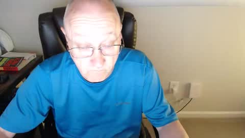 millenium0129 online show from May 10, 1:56 am