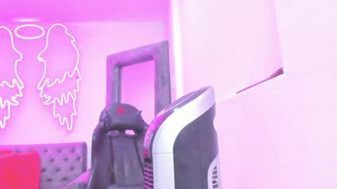 miller_silvana online show from April 17, 11:45 am