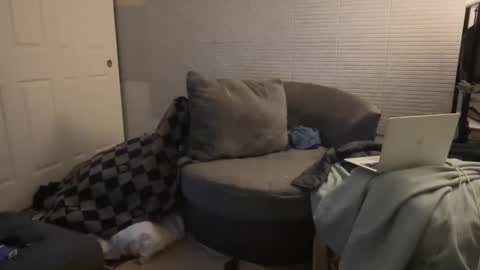 SlimnHungOH online show from February 11, 6:30 am