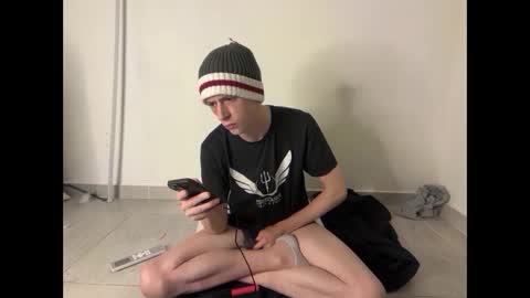 SlimnHungOH online show from April 3, 1:45 am