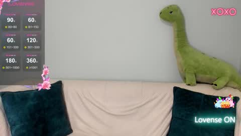 Milly online show from February 2, 1:25 am