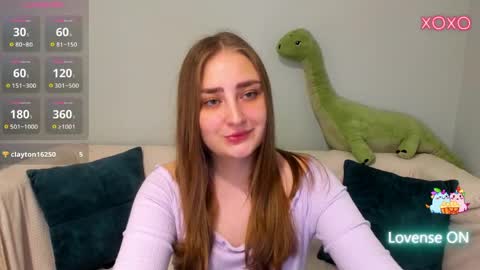 millibrooksss online show from March 28, 1:29 am