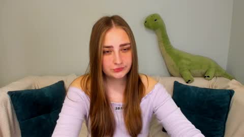 millibrooksss online show from May 19, 1:56 am