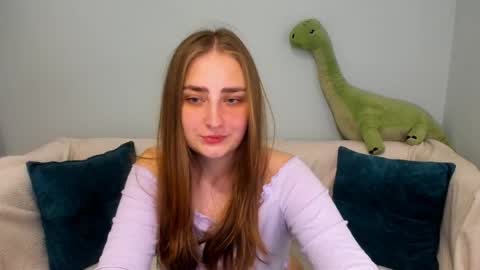 millibrooksss online show from May 30, 3:16 am