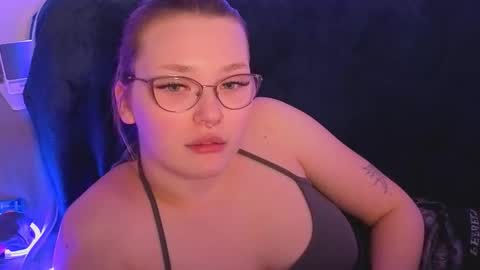 Millie online show from October 1, 11:42 am