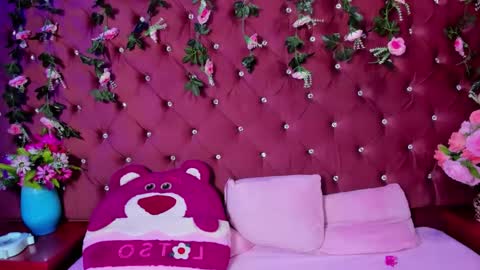 Milly Print online show from March 29, 8:38 am