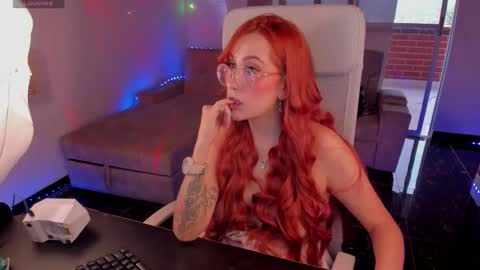 Monkey D Maddie online show from February 26, 10:24 pm