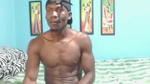 Miltonn online show from December 16, 9:21 pm