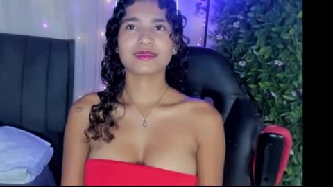 Miluu online show from December 3, 3:06 pm