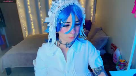 mily_milk_ online show from July 14, 8:52 am