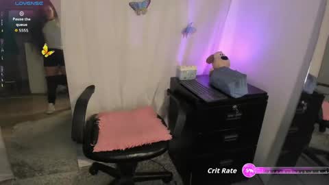 Mily  online show from May 28, 12:47 pm