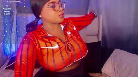 Mimi online show from February 28, 1:59 pm