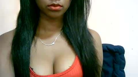 mimie32 online show from June 23, 7:27 am
