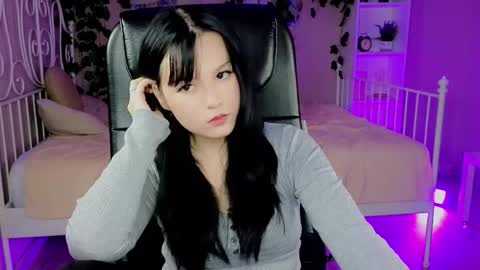 Mina online show from October 16, 10:15 am