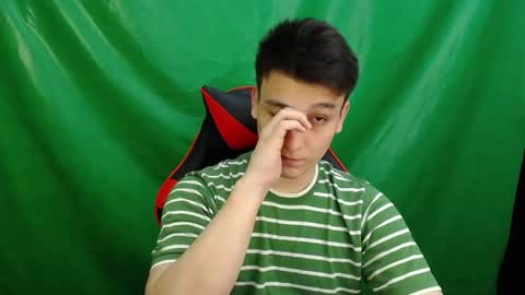 Snapshot of minato_kono chatting on October 18, 10:14 pm minato_kono online show from October 18, 10:14 pm