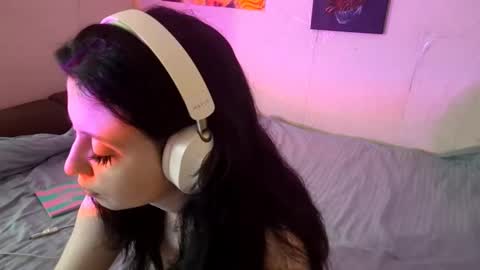 Mindy online show from March 6, 3:05 am