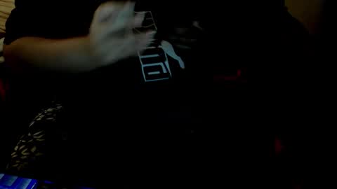 minka0 online show from November 28, 9:55 pm