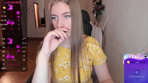 Lisa online show from December 9, 2:28 pm